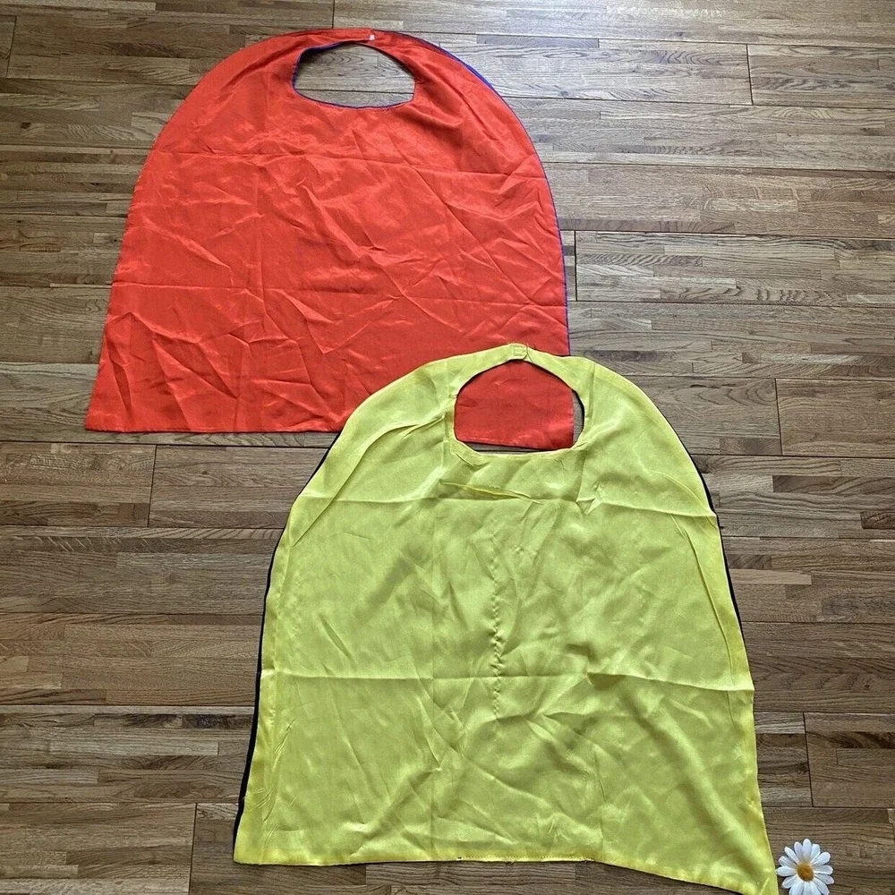 Set‎ Of 2 Superhero Capes